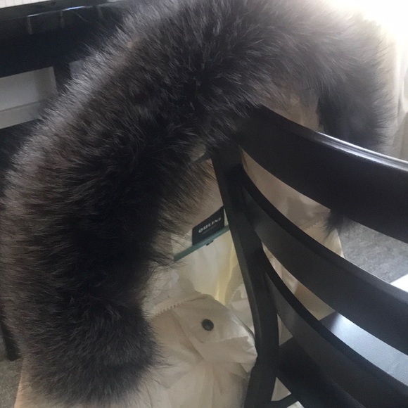 Down Coat White Puffer - Picture 9 of 10